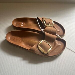 Birkenstock cognac brown Madrid with gold buckle size 41
